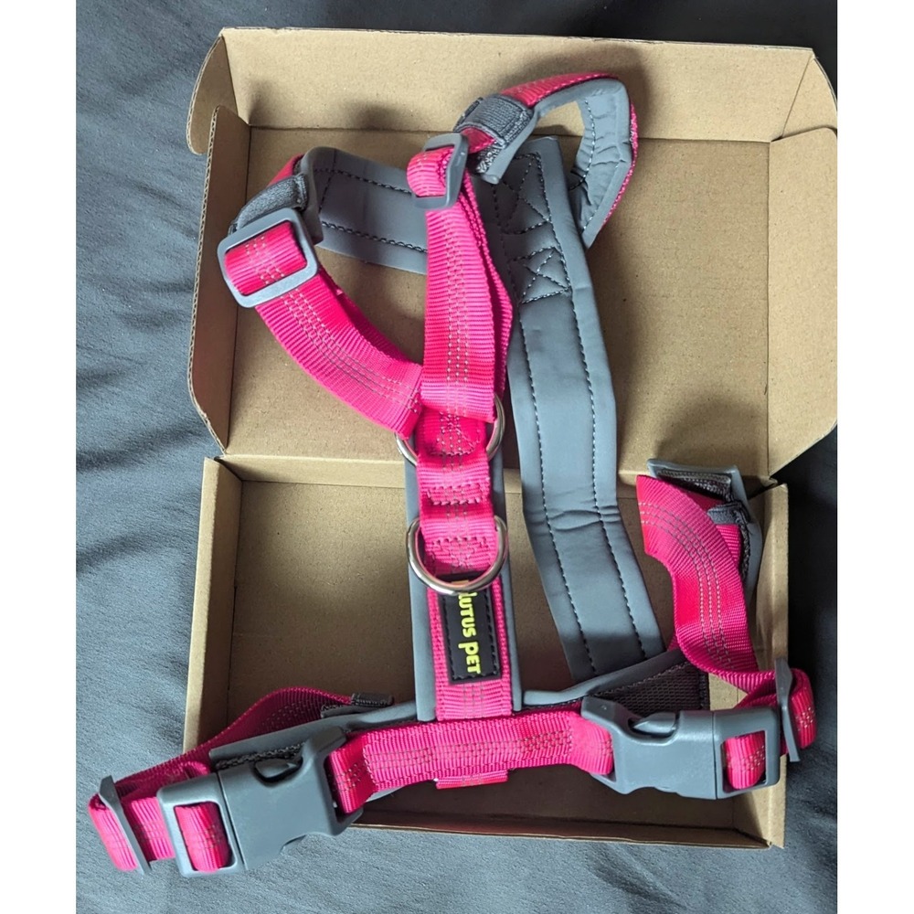 NEW Plutus Pet No Pull Dog Harness Med Hot Pink Adjustable Reflective Heavy Duty